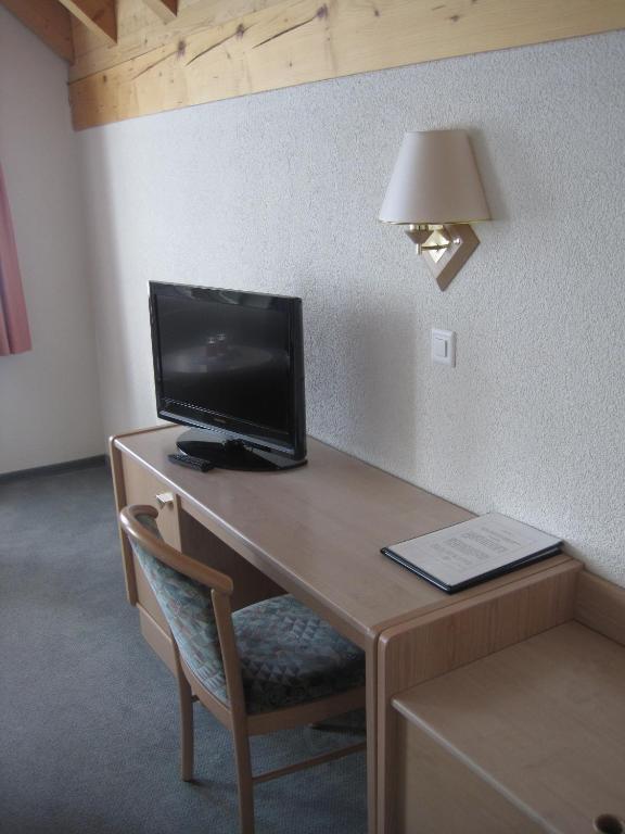 Hotel Des Alpes 레알프 객실 사진