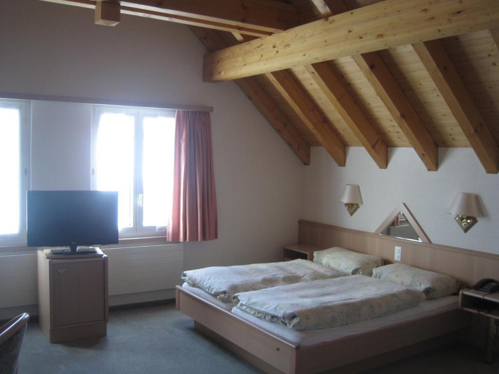 Hotel Des Alpes 레알프 객실 사진