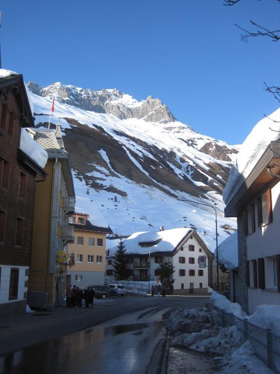 Hotel Des Alpes 레알프 외부 사진